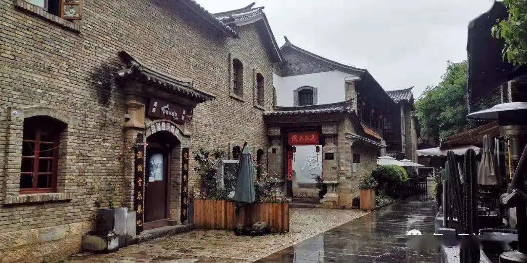 未来昆明最具影响力的美食街,昆明七彩云南附近美食街