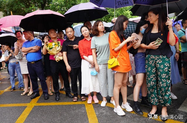 为什么孩子高考后很多夫妻会离婚,孩子高考后离婚