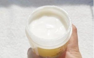 好用的宝宝面霜推荐性价比高的,宝宝脸上有点点湿疹用什么面霜好