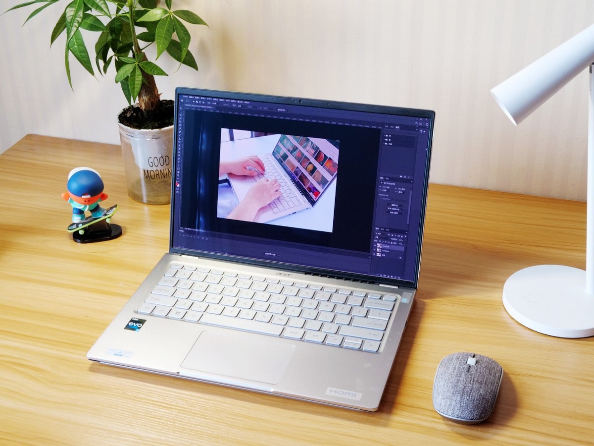 摸鱼不如兼职，入手轻薄本做生产力工具，网友：可以补贴家用