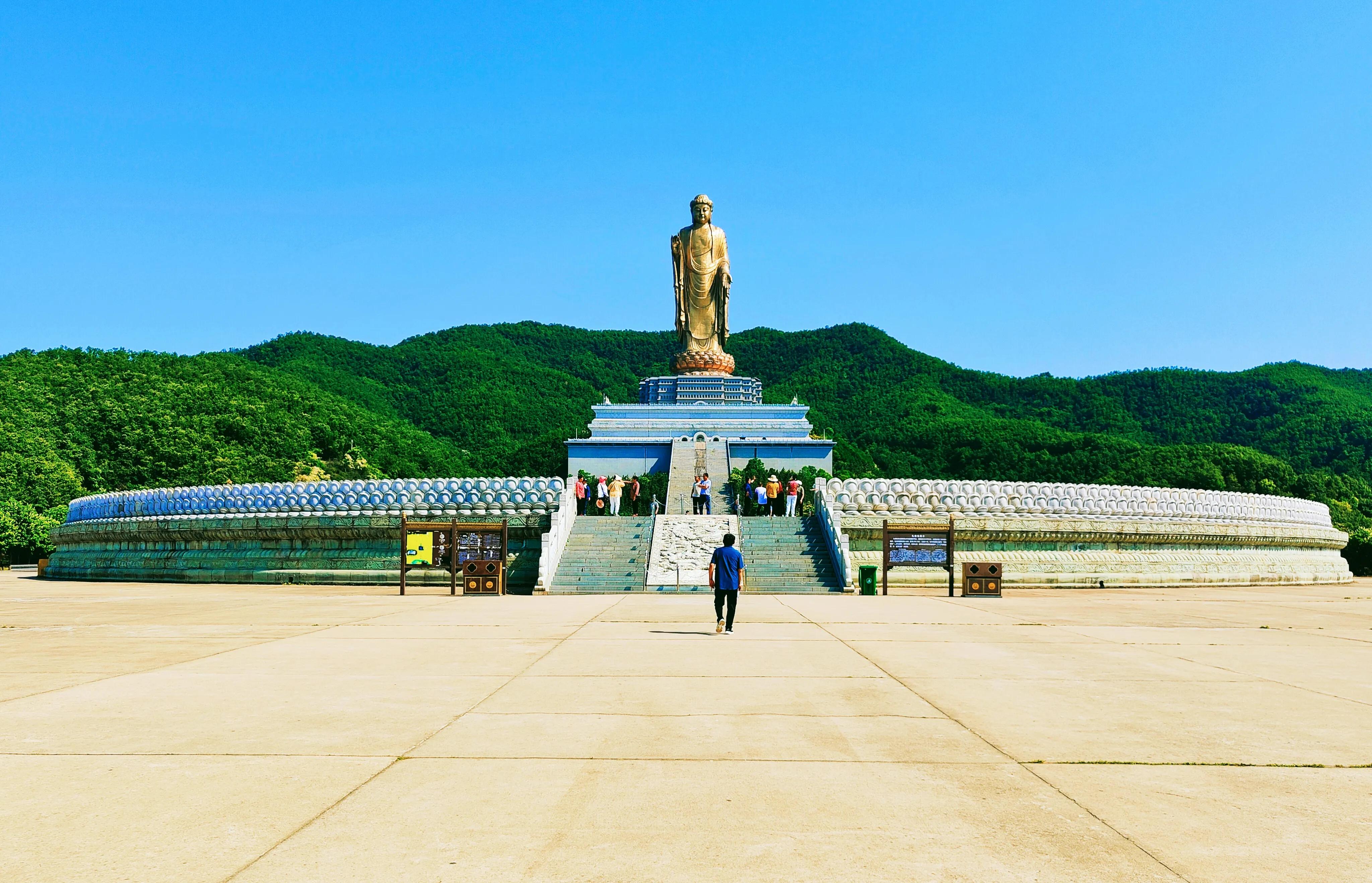 鲁山中原大佛,河南鲁山中原大佛