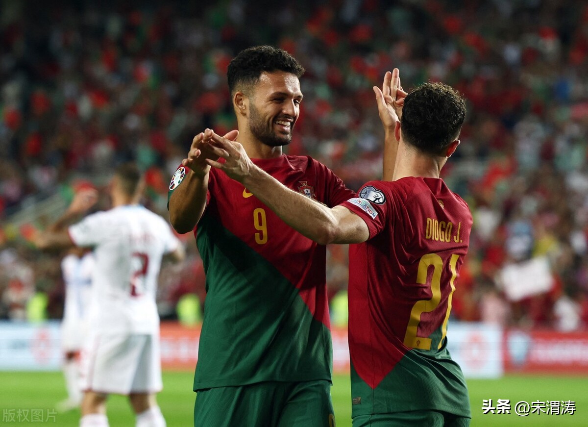 足球欣赏与锻炼感悟,足球欣赏课件