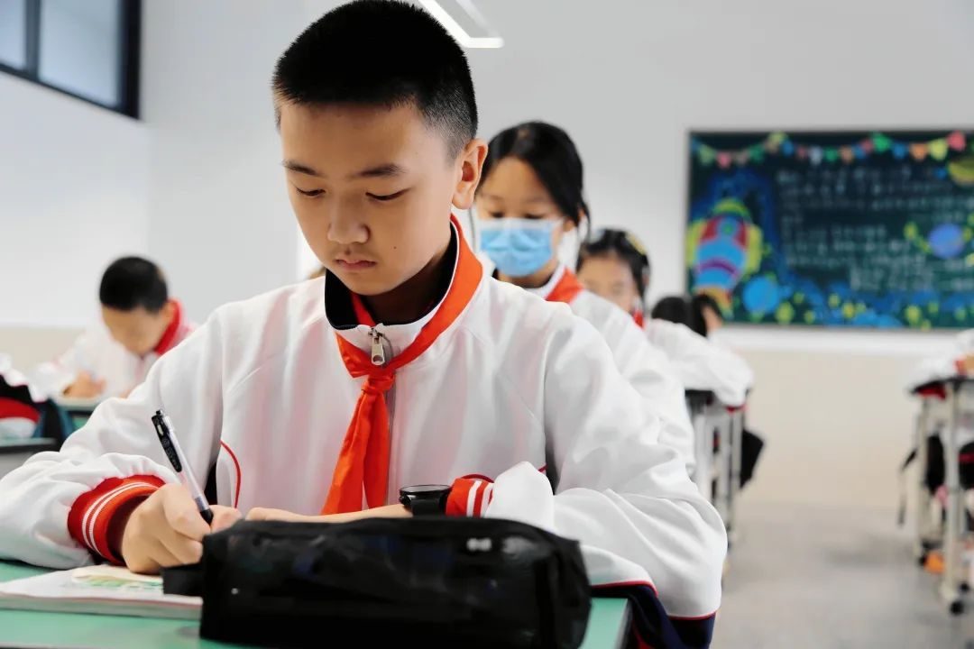 探校成都学校,成都锦江新建配套中学