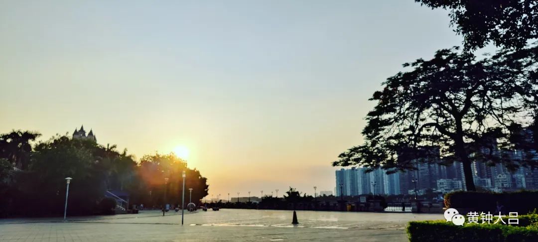 为了孩子教育就开始选学区房,到底该不该为了孩子买学区房