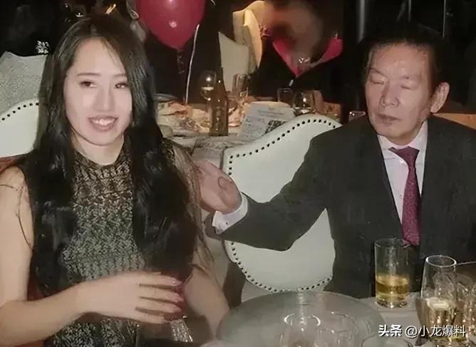 他以一种被人们谈之色变的产品——成功开创了自己的事业！