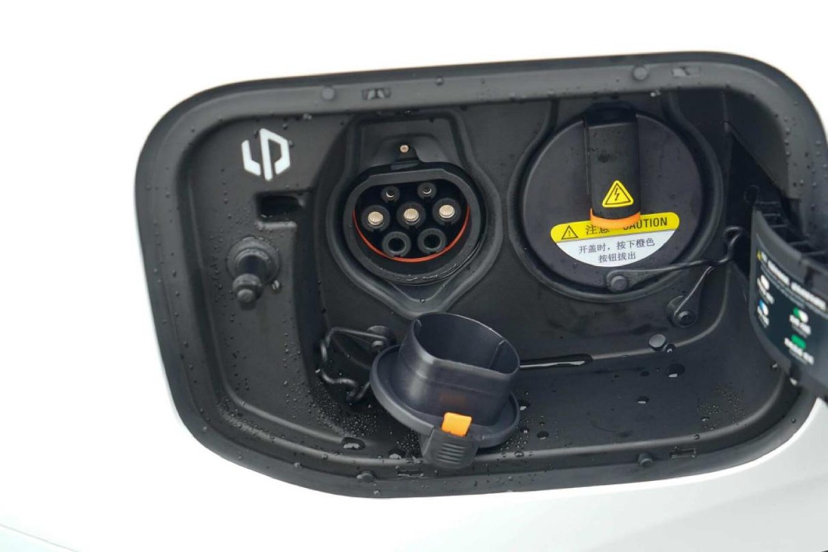 零跑c01价格15.98万黑色,零跑c01价格低高颜值的电车首选