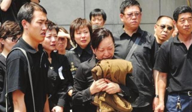 新闻联播播报罗京去世,新闻联播主持人罗京去世