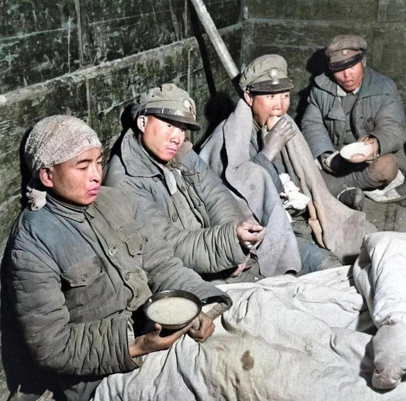 从台湾厅到蔡省三，从重庆谈判到临终驻足，周恩来让人肃然起敬