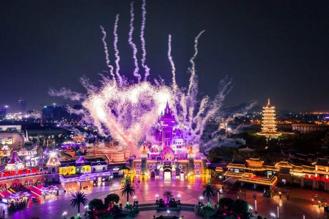 香港新晋的明星,现身厦门的香港明星