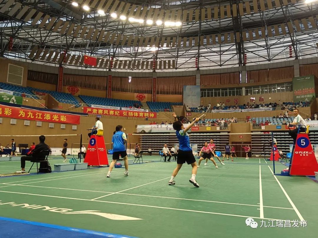 举行全区青少年羽毛球比赛,青少年羽毛球比赛开幕议程