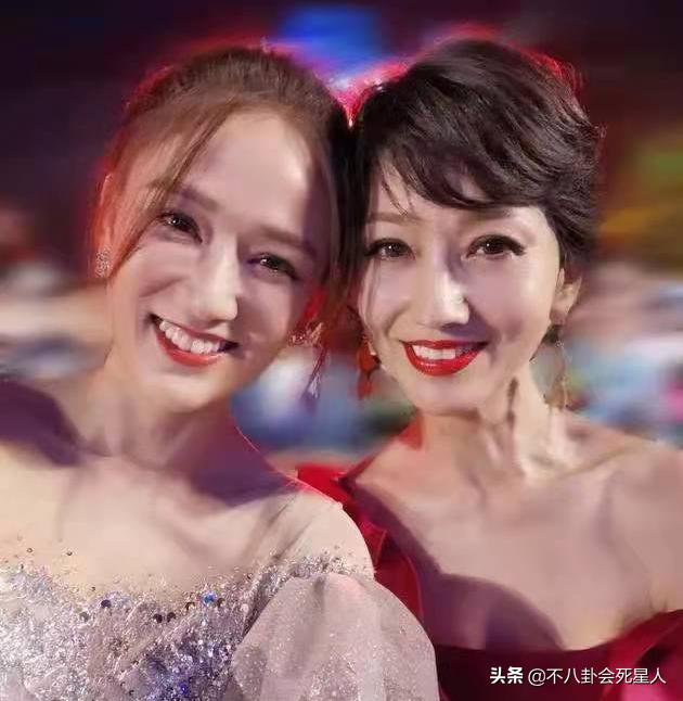 颈纹越来越多越来越显老怎么办,顽固又显老的颈纹