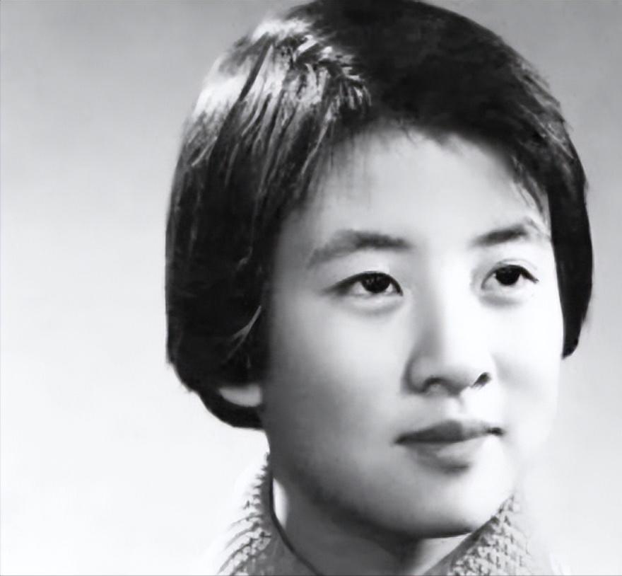 怀念黄帅，忆中国最著名小学生跌宕起伏的人生