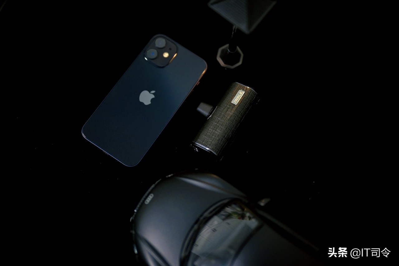 iwalk爱沃可无线蓝牙糖果耳机,iwalk爱沃可磁吸充电宝超薄