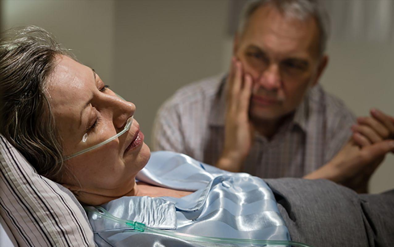 老人临终时的胡言乱语,为什么老人临终前会胡言乱语