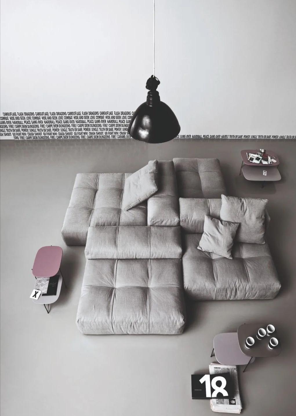 沙发选比较小客厅会显得比较大吗,不设限就拥有无限可能