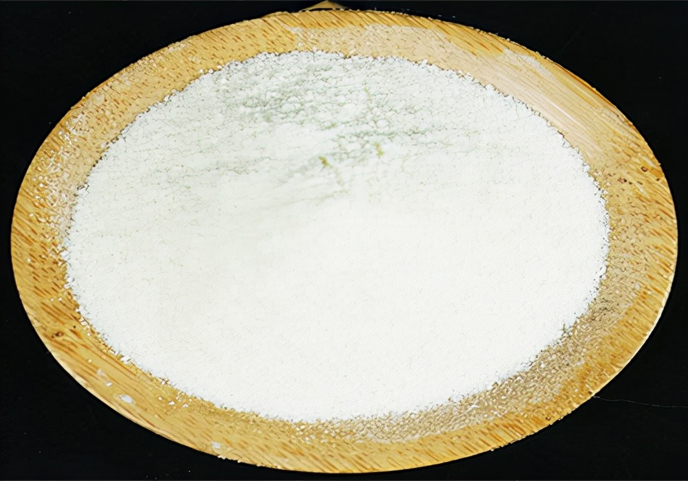 雪纳瑞口臭推荐用什么,雪纳瑞狗狗嘴巴里有异味是怎么了