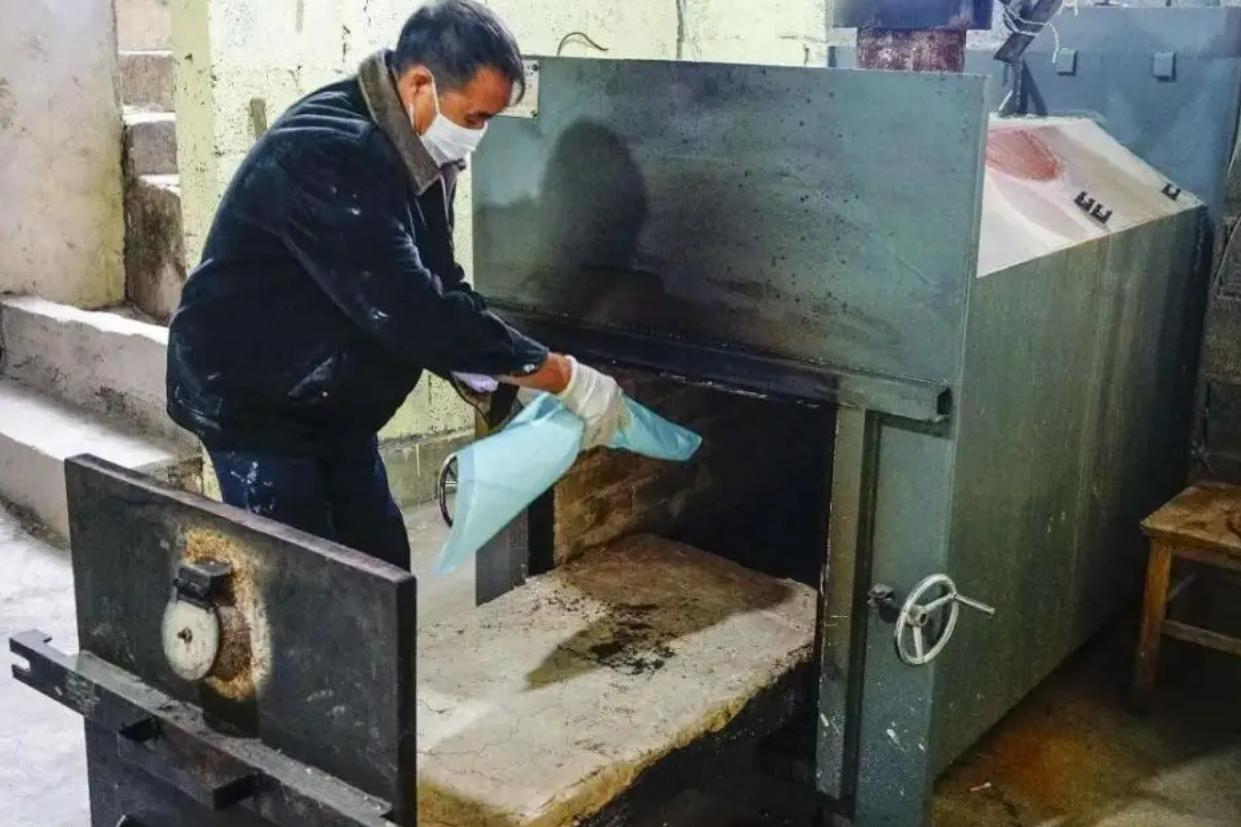 老人家中自然死亡要打120吗,老人在家死亡处理流程