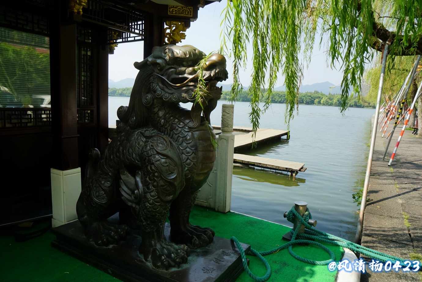 西湖有山名曰孤山（22——288）