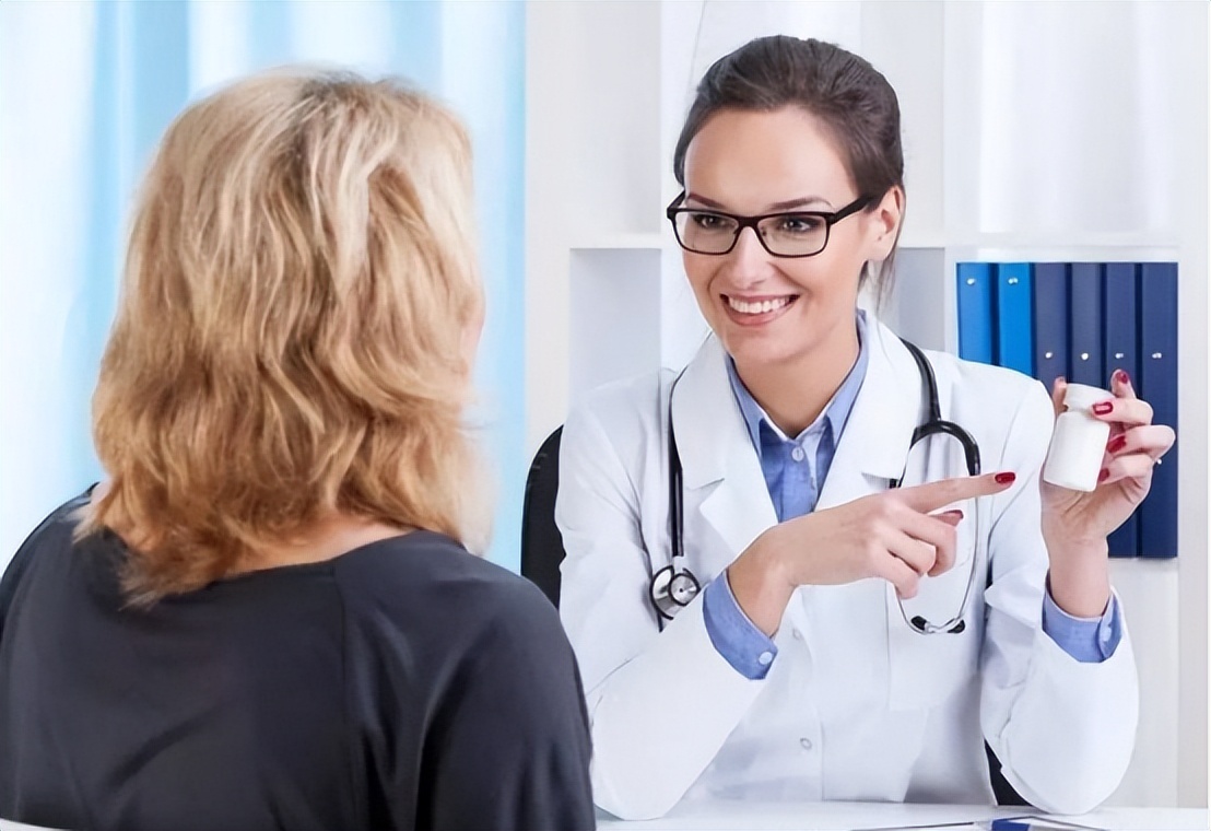 几块钱维生素b12的功效与作用,缺少维生素b12会引发什么病症