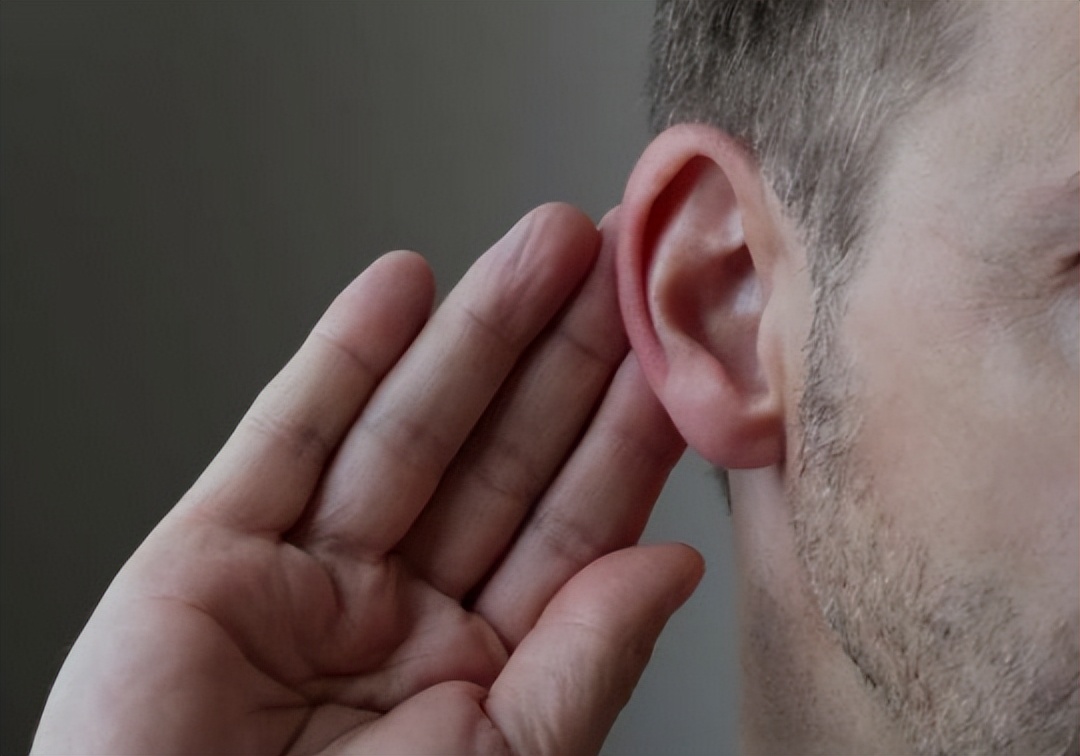 为什么人老了后容易出现老人味,人老为什么有老年味