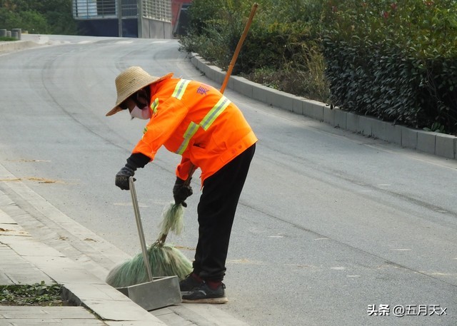致敬为城市奉献的人,致敬城市最美的人