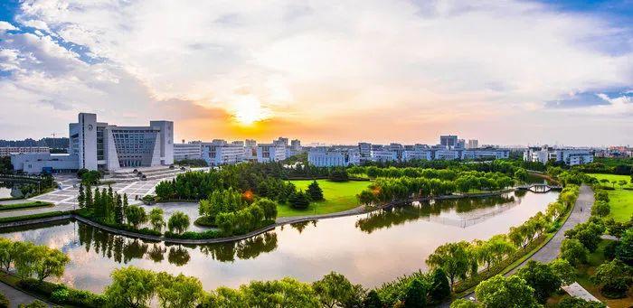 上海必打卡学府,上海最高学府排名第一