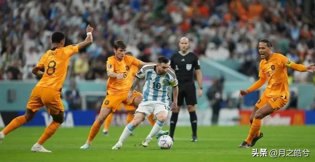 世界杯永远的经典荷兰vs阿根廷,足球暖心时刻荷兰阿根廷