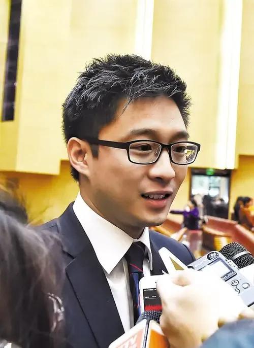 汪峰章子怡唱歌怒放的生命,深度解析汪峰章子怡