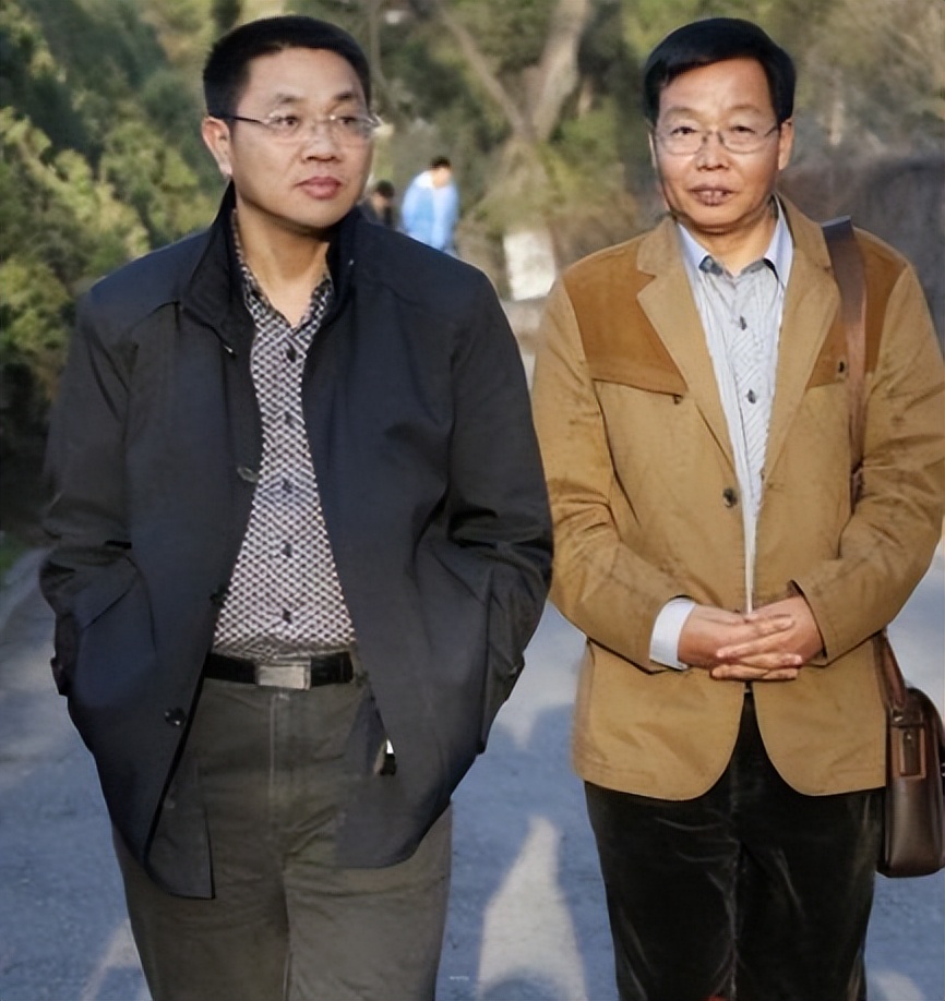 北大毕业生卖猪肉现状,北大屠夫卖肉一年赚多少钱