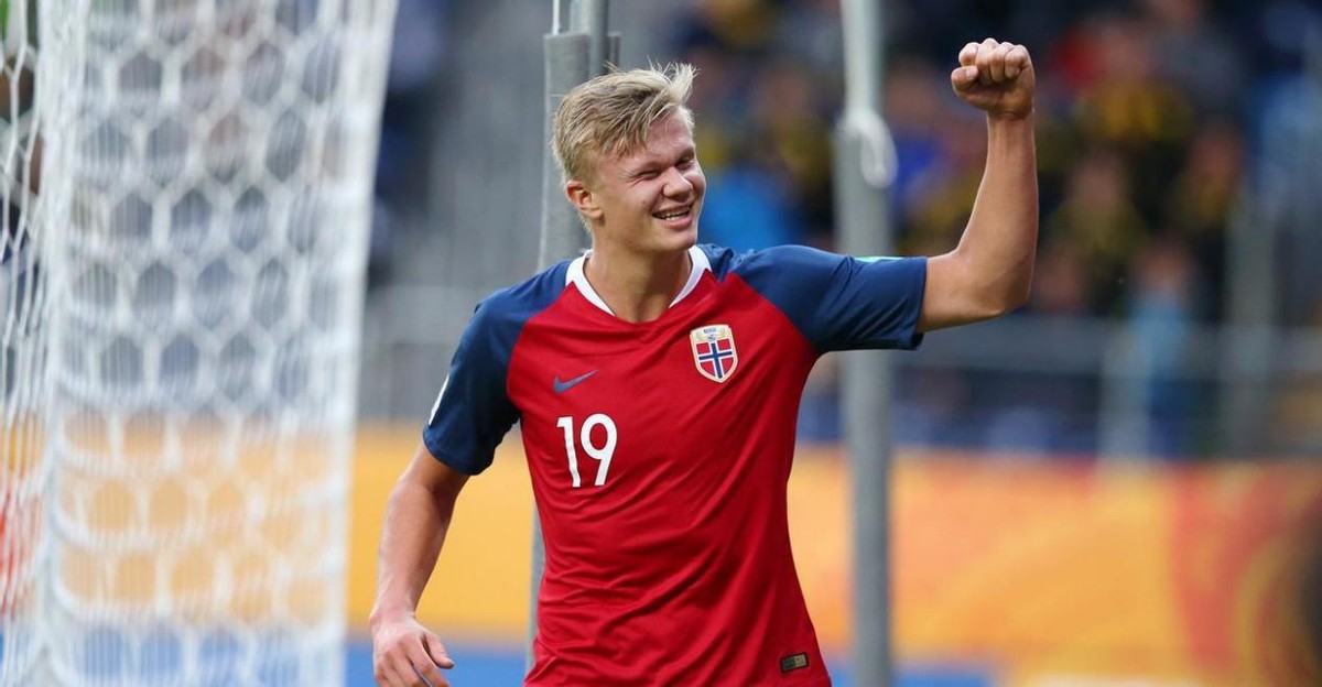 欢迎来到德甲哈兰德,哈兰德加盟英超第一个赛季就夺冠