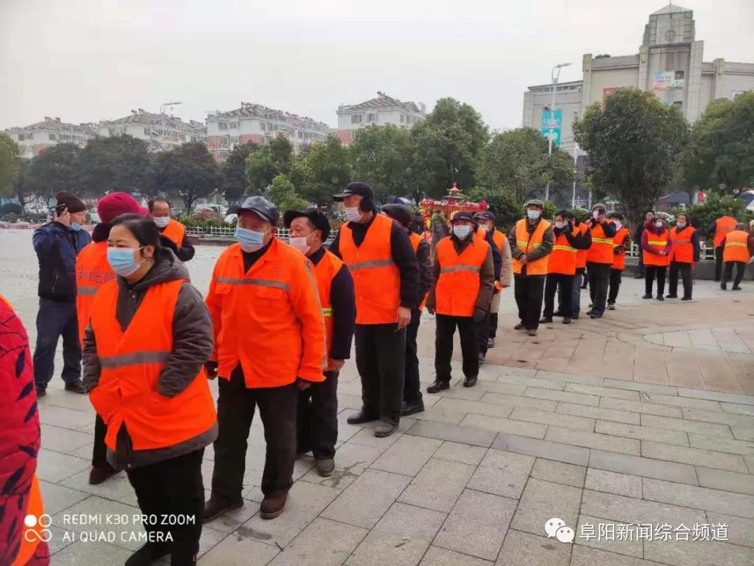 刚刚！商厦时代广场，他们免费吃汤圆