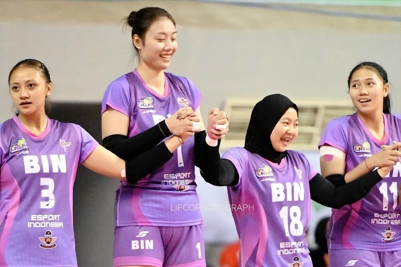 陈佩妍21分！助新东家掀翻领头羊！半决赛对阵卫冕冠军