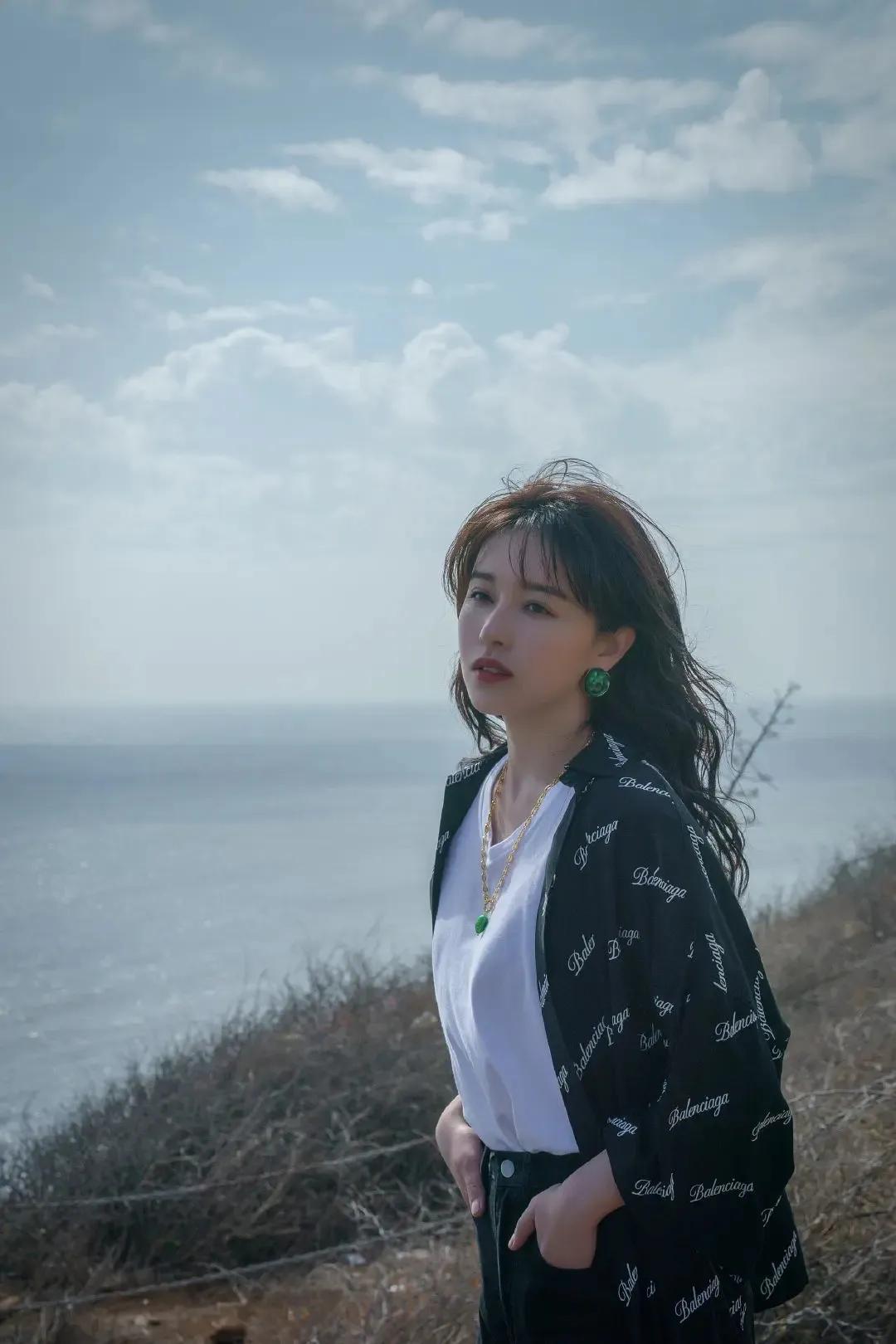 阚清子倪虹洁突如其来的假期,阚清子倪虹洁发布会