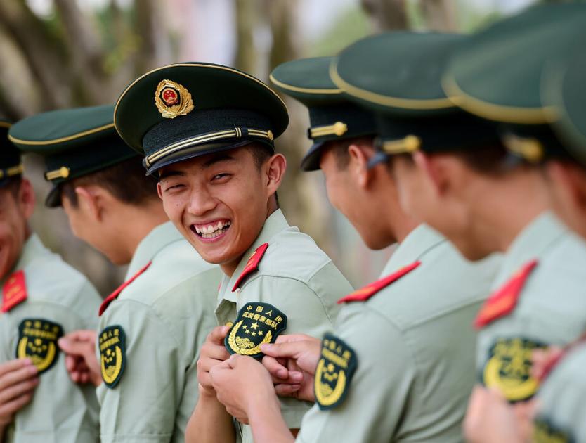 军队文职为什么不建议考,为什么部队文职这么热门