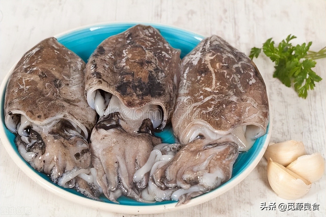 墨鱼的墨汁的用途,墨鱼的墨汁有墨水味吗