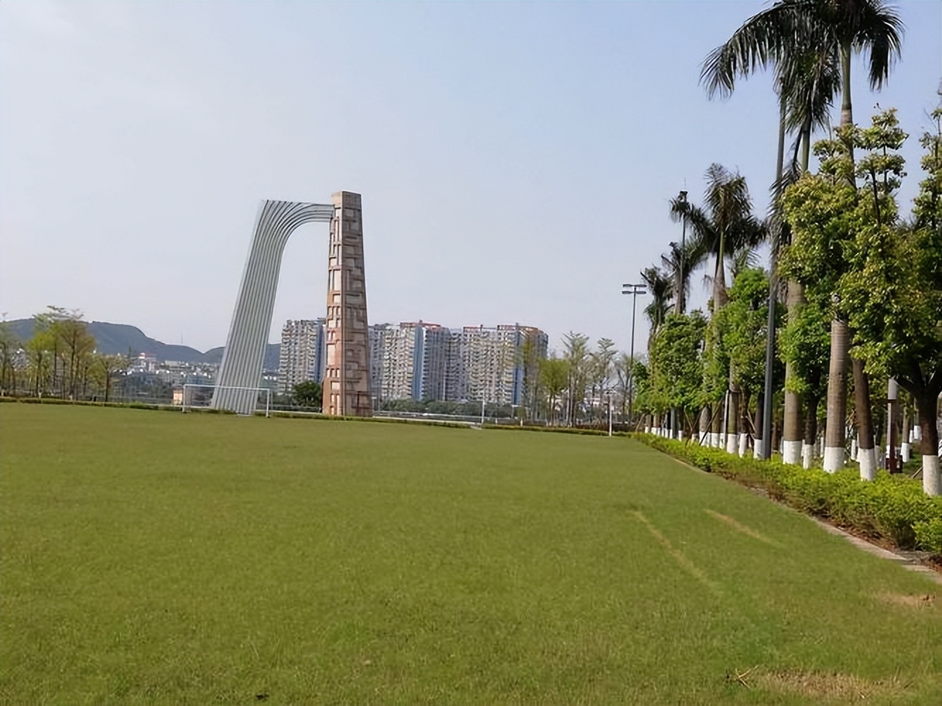 南宁日落柳沙公园,漫步在南宁柳沙公园