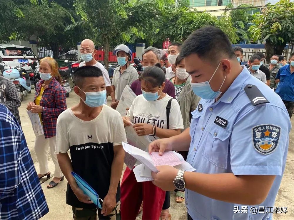 我为群众办实事车管所,我为群众办实事交警推出便民举措