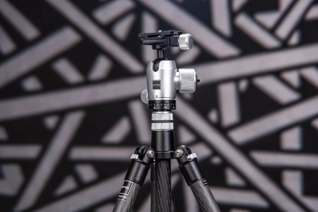 贵就是好？你的最后一支三脚架：捷信GK1545T测评