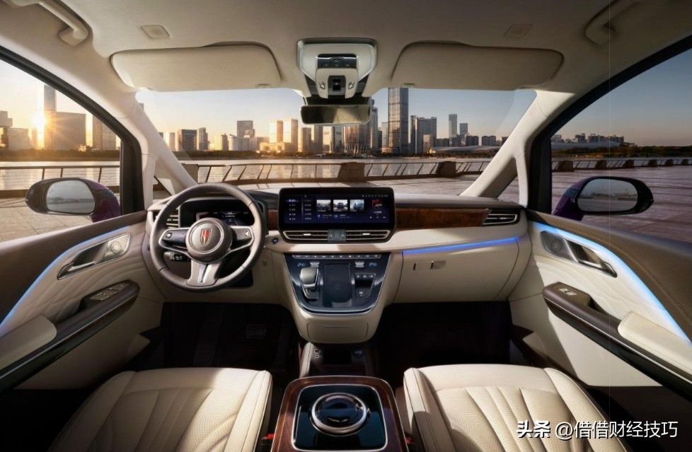 红旗轿车最高端最高价格,最老的红旗轿车多少钱一辆