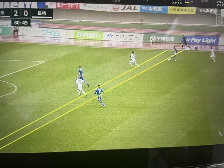 J2再现大误判!山形打入两粒越位球,这就是日本裁判的人情世故?