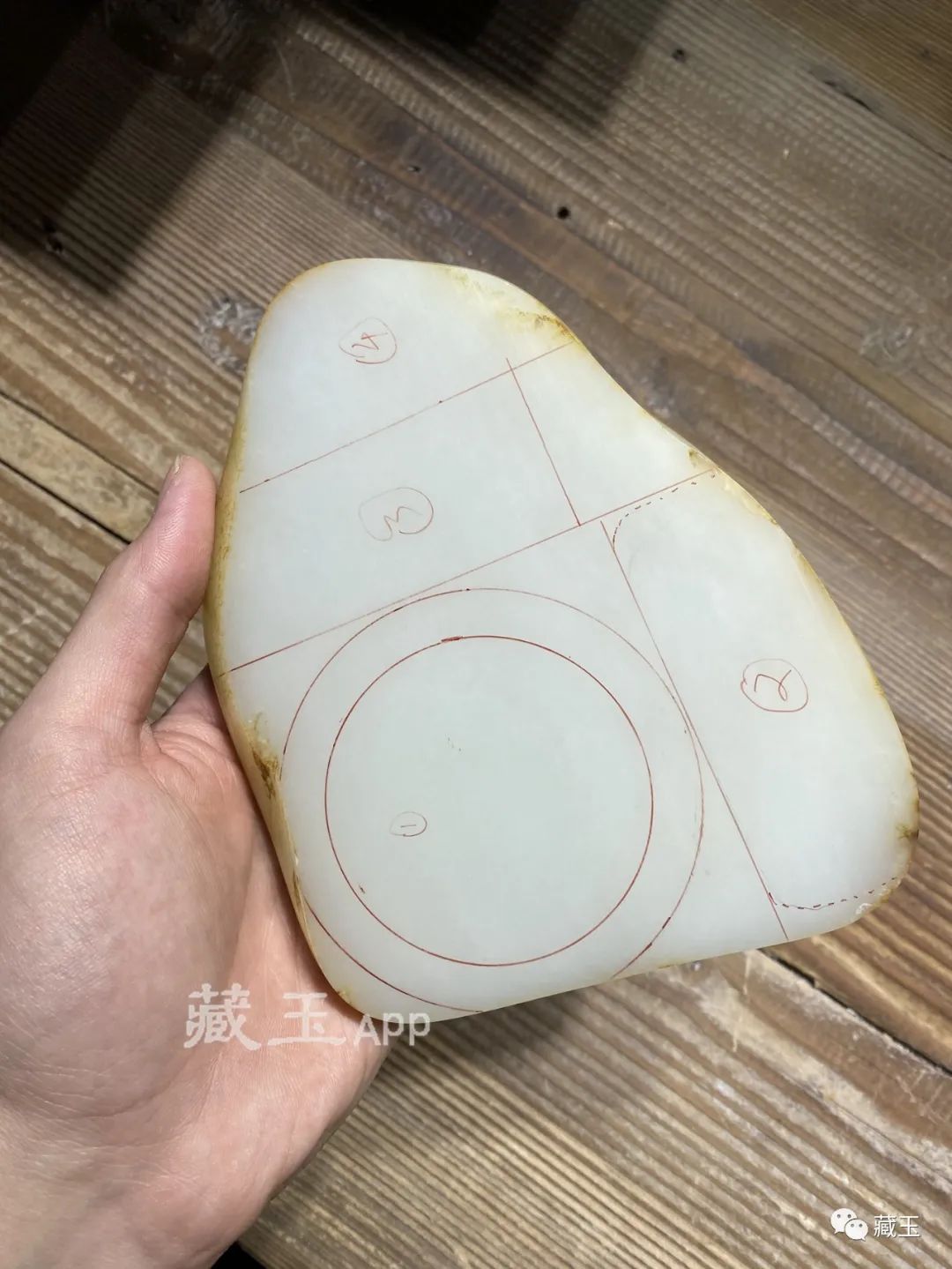 价值10万玉手镯只卖500元,1000块钱的和田玉手镯是不是真货