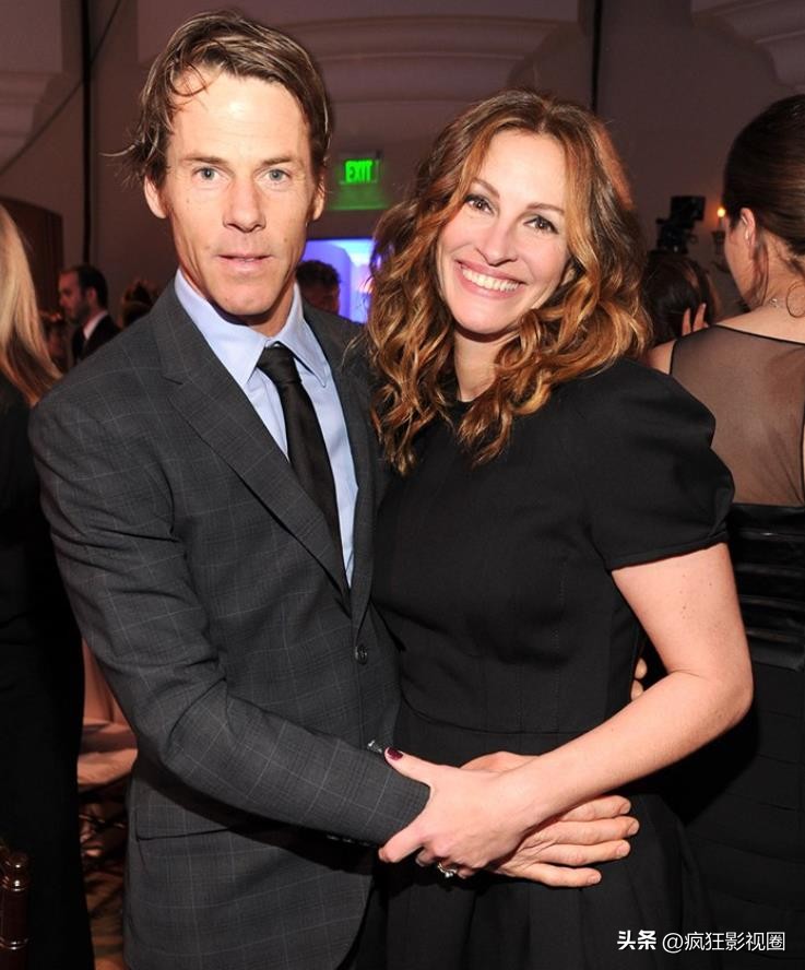 朱莉娅罗伯茨不断回头,朱莉娅罗伯茨永不妥协