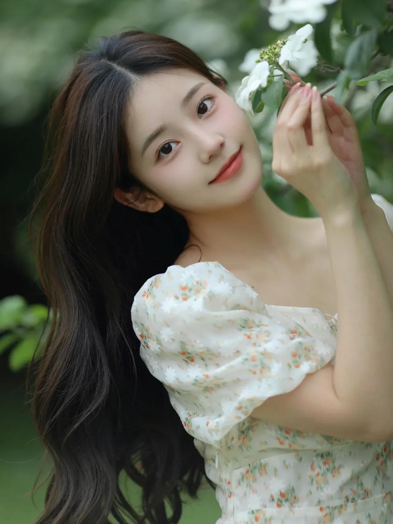 适合旅游发的朋友圈文案,出去旅游看美景发朋友圈的文案