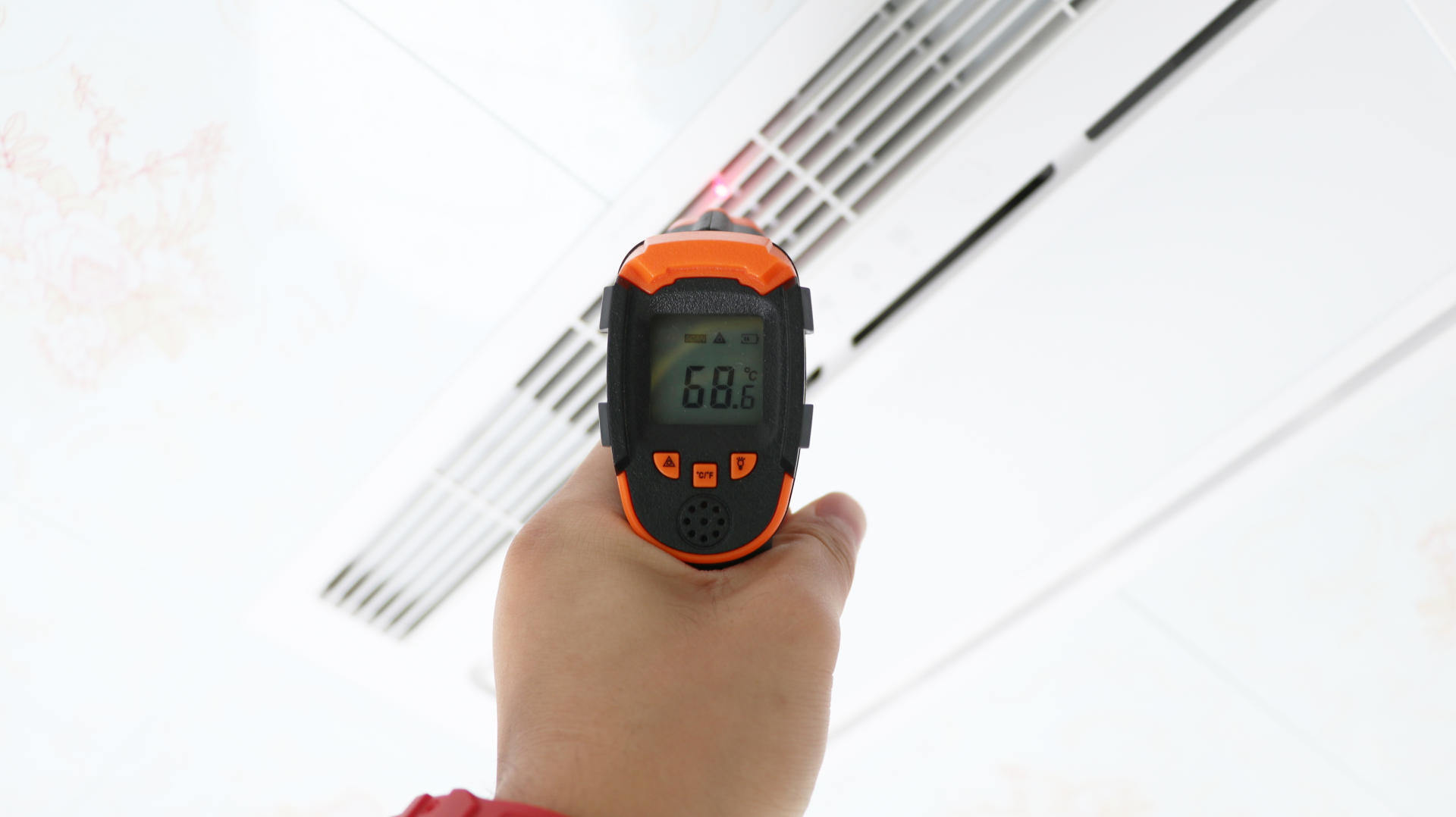 米家浴霸和yeelight浴霸pro对比,米家浴霸和欧普风暖浴霸对比