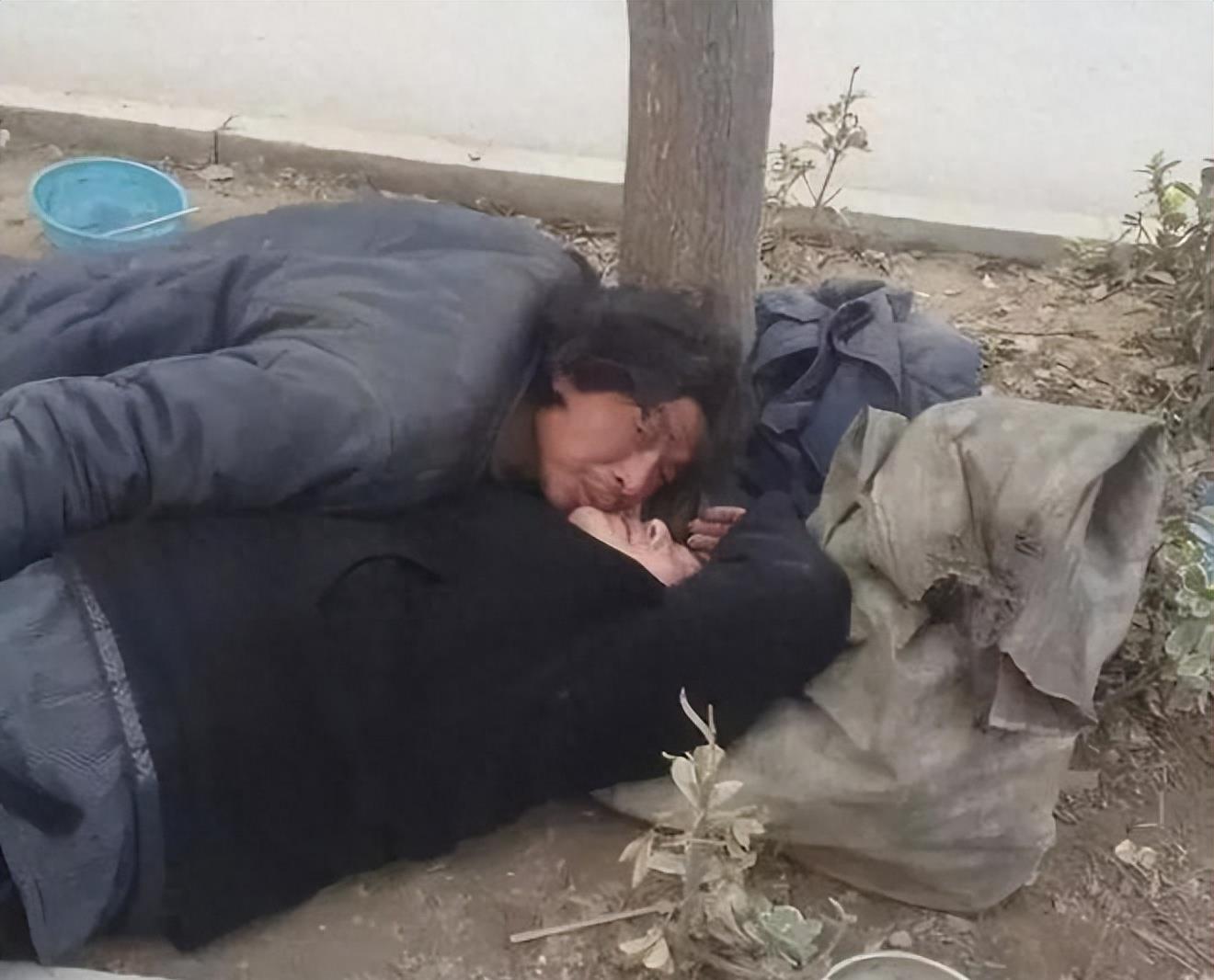 喝醉的四川女子被男子强奸，公开上演“动作大片”