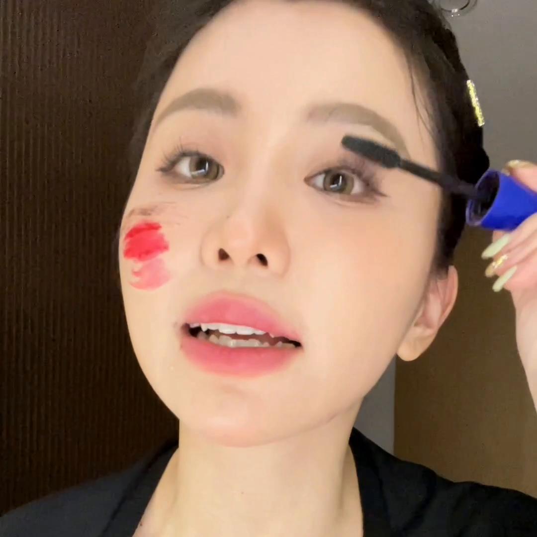 懒人卸妆膏！卸妆、清洁、养肤三合一，我真的回购无数次！...