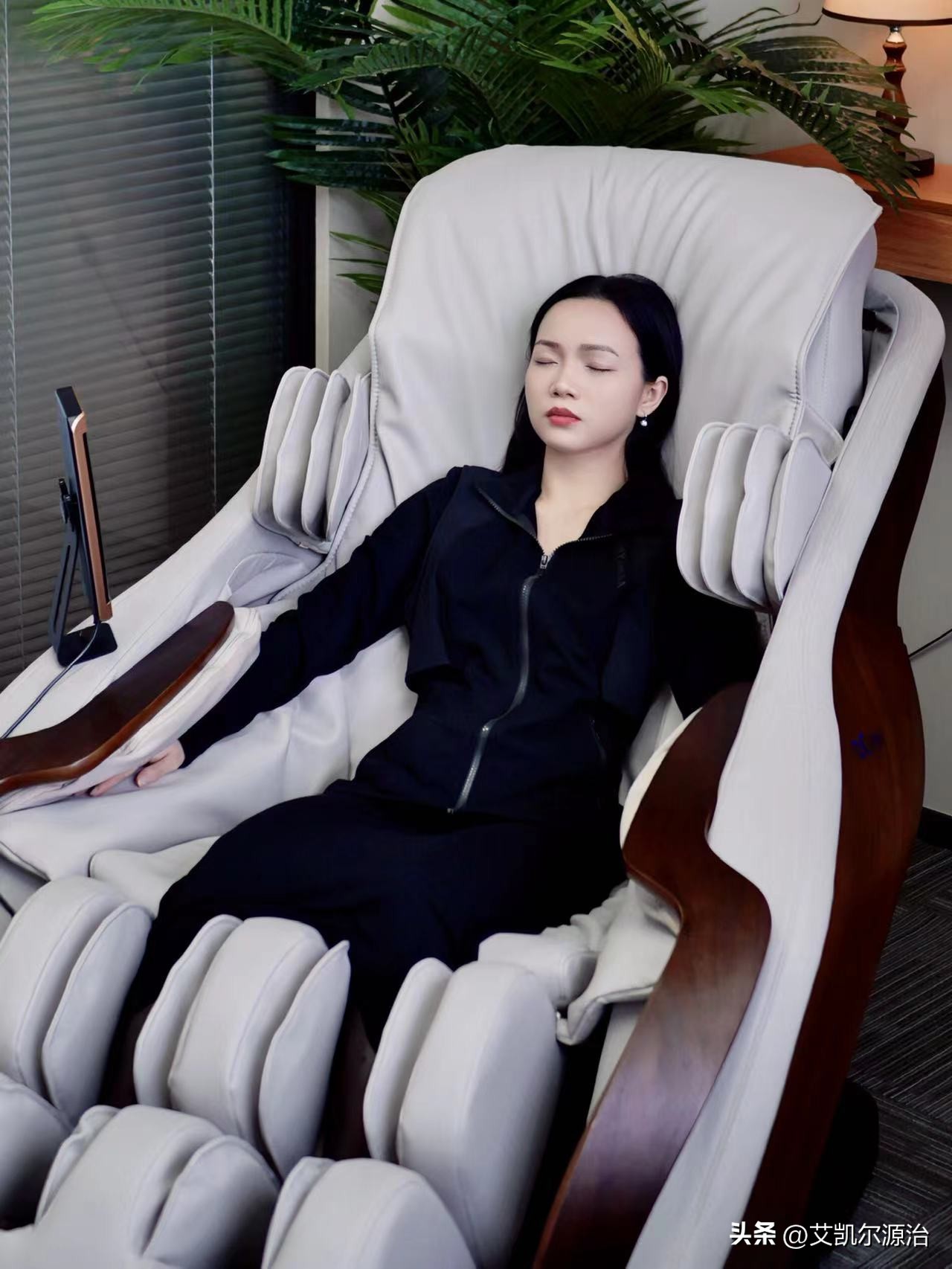 二月十四情人节送情人什么礼物好,2月14情人节送女朋友什么礼物呢