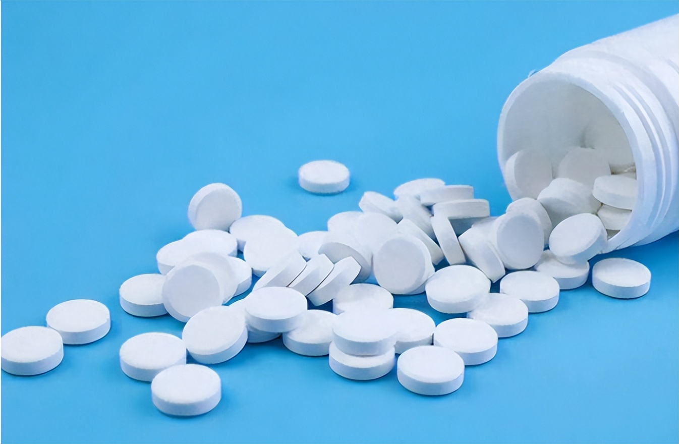 一瓶“甲硝唑”几块钱，却能用于治疗4种疾病，真是实惠又好用