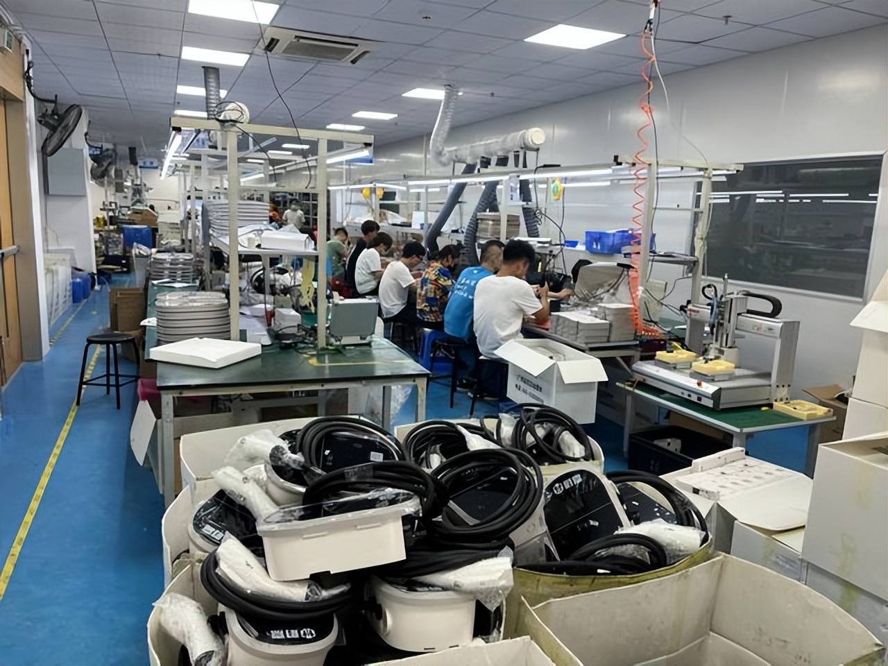 全国充电桩建设运营企业有多少,全国充电宝公司