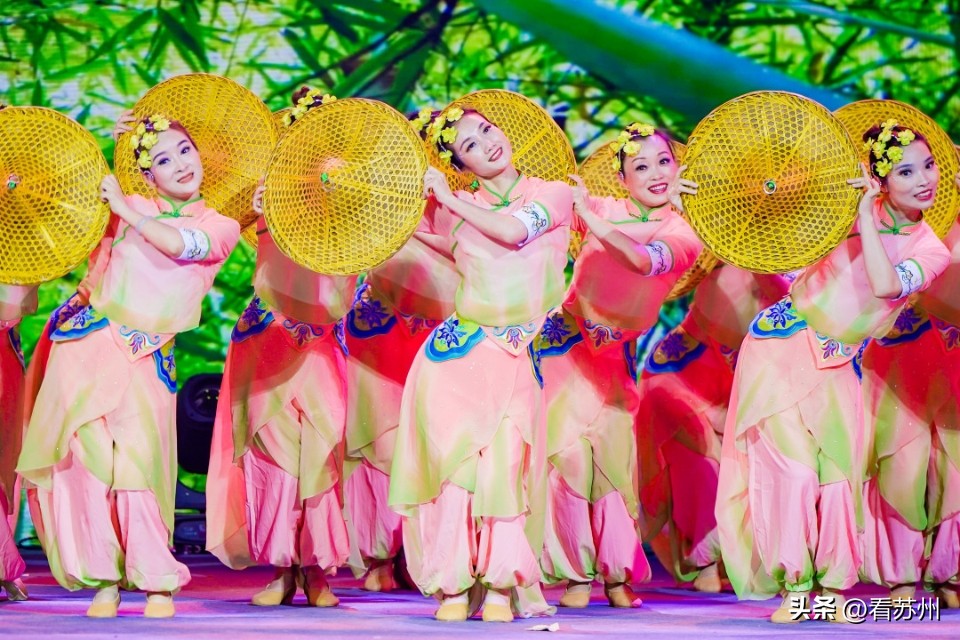 2022舞动江苏全省广场舞展演赛,塘桥镇杯2023年全国广场舞大赛